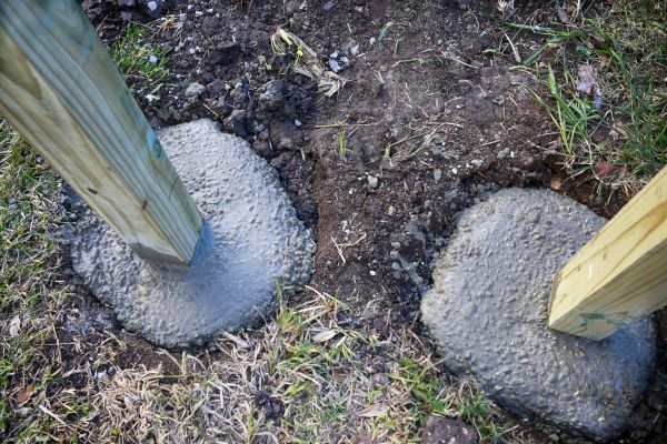 Cost of Post Hole Excavation in Hayden